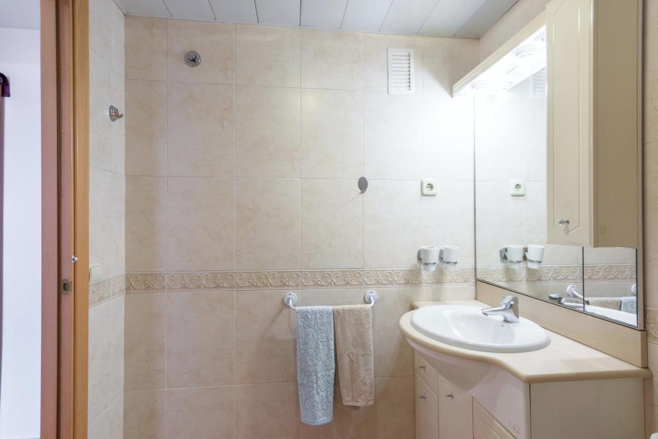 Elegant In 85 M² With Pool *