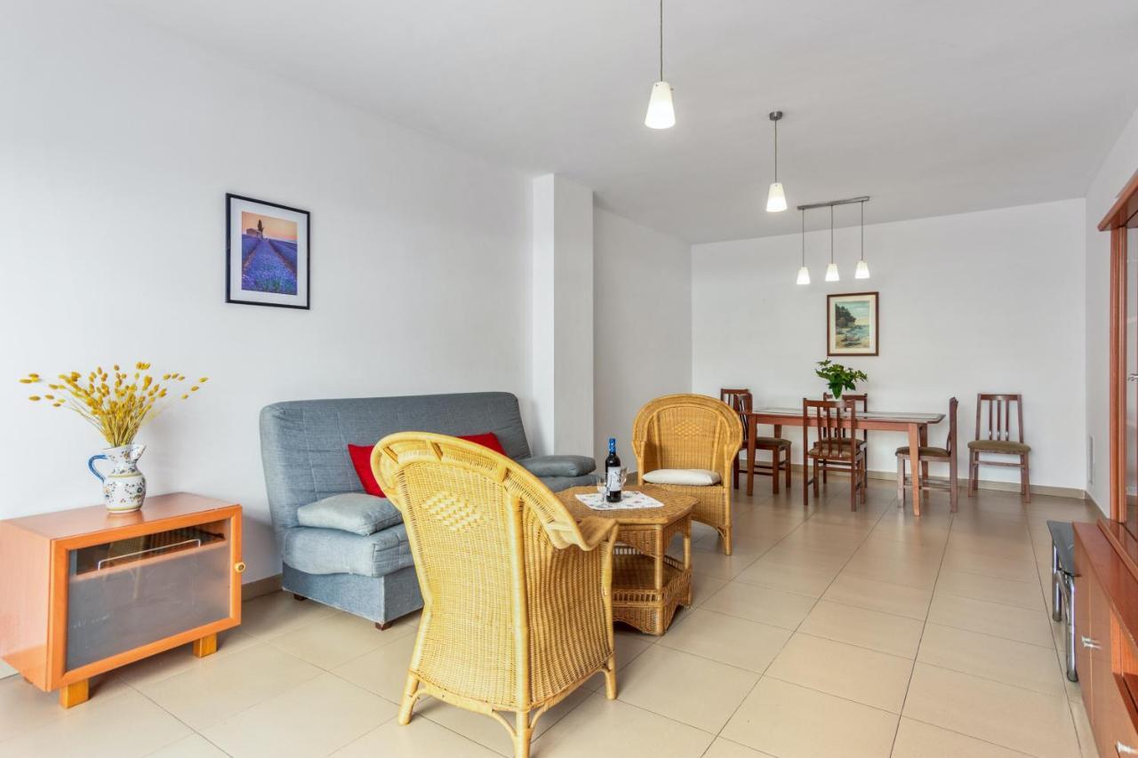 Elegant In 85 M² With Pool Appartement